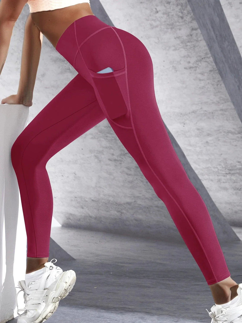 High-Waist Performance Leggings with Pockets